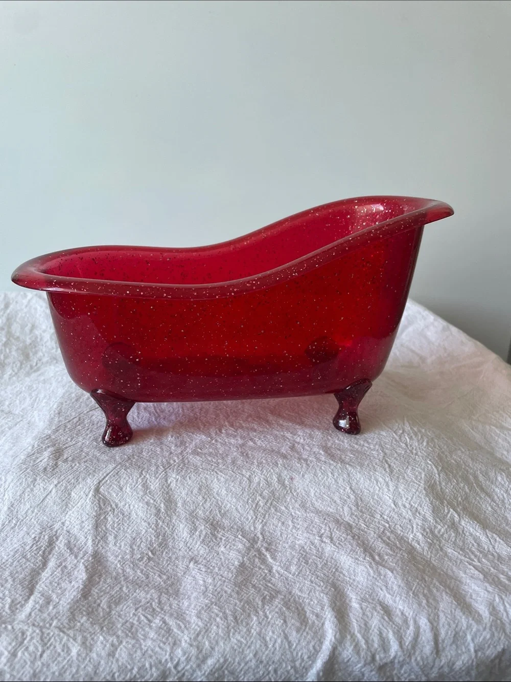 Bath & Body Works Glitter ClawFoot Bathtub Plastic Acrylic Red  10.5x5.5x5.5”